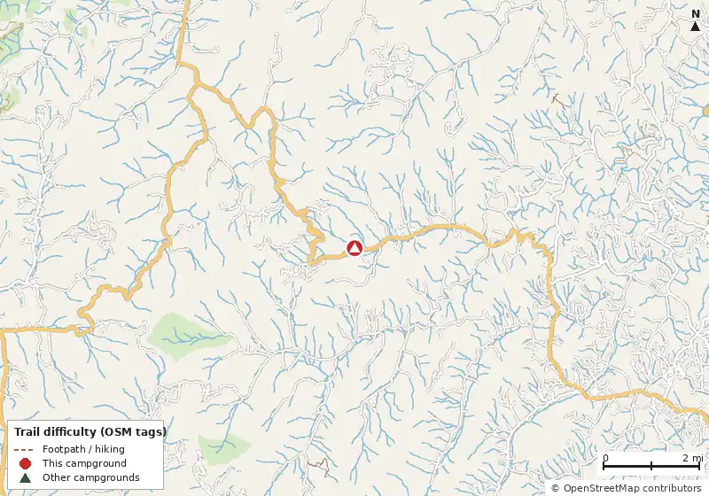 Map of roads, water and trails within about 5 miles of Creekside RV Camping