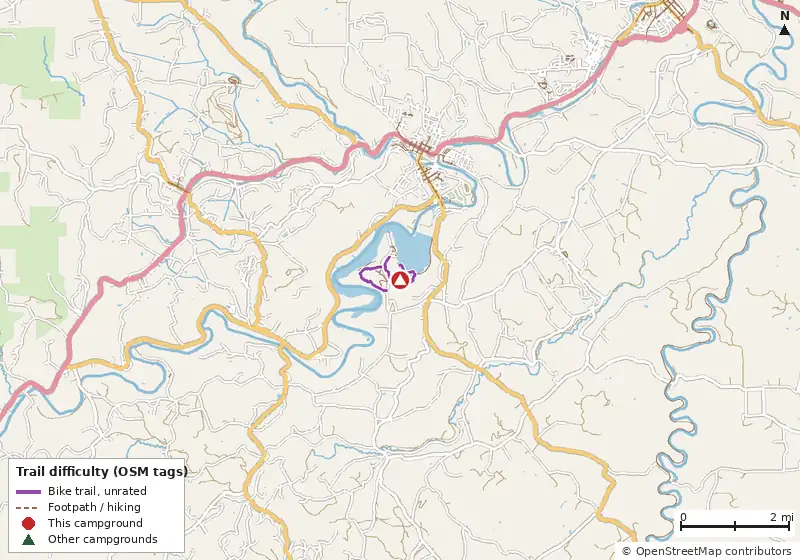 Map of roads, water and trails within about 5 miles of Curwensville Lake Campground, with bike trails colored by their OpenStreetMap difficulty tags