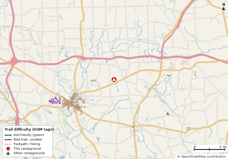 Map of roads, water and trails within about 5 miles of Glen Lake Estates, with bike trails colored by their OpenStreetMap difficulty tags