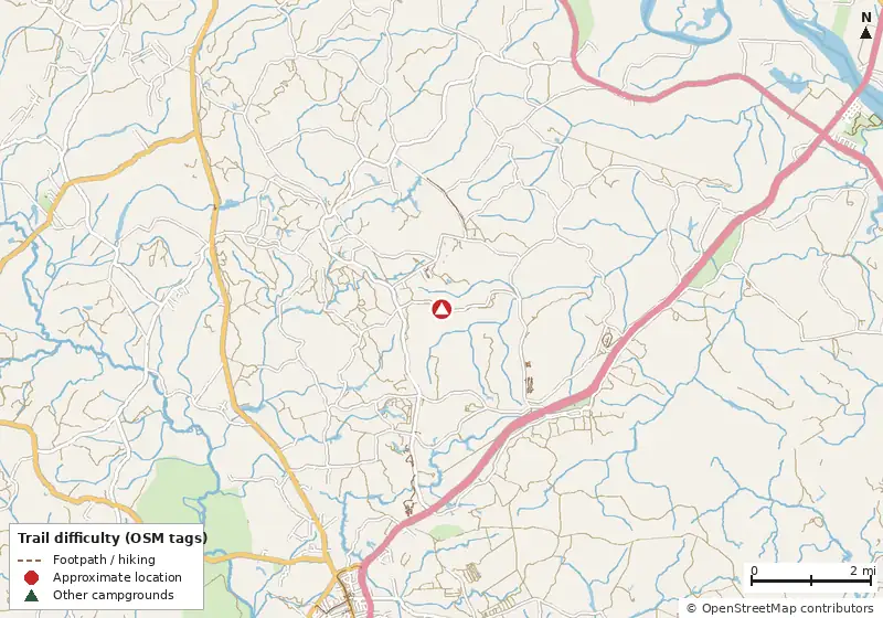 Map of roads, water and trails within about 5 miles of Whitetail RV Park