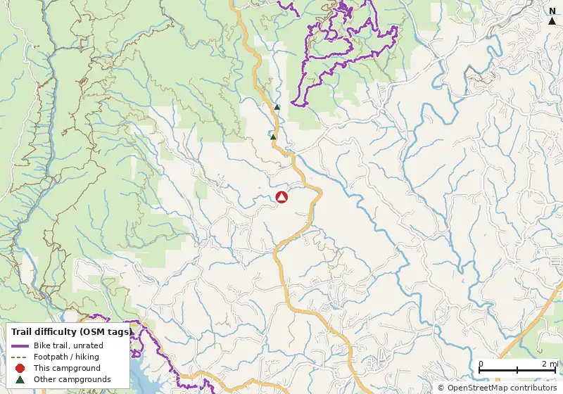 Map of roads, water and trails within about 5 miles of Rose Creek Family Campground, with bike trails colored by their OpenStreetMap difficulty tags